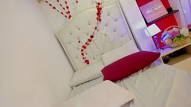 Angela_Garciaa's room