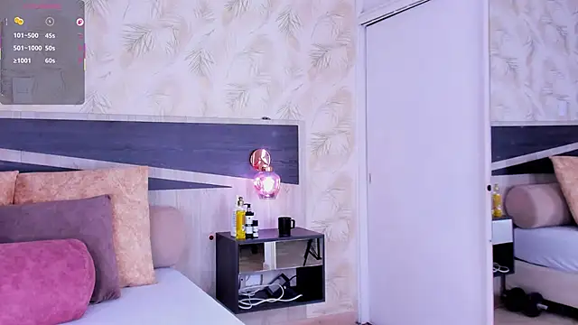 Travis_lenox_ webcam