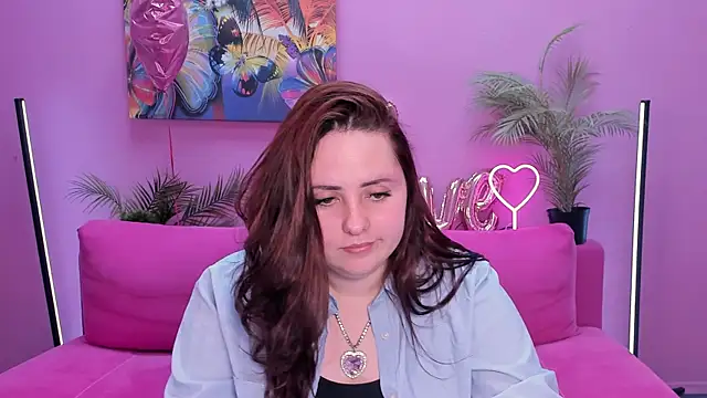 Hennessy_bunny webcam