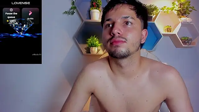 Issac James (Issac_james_)