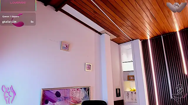 victoria_mooree webcam