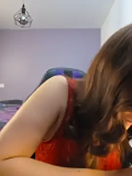 Webcam Model (MiaRides19)  is live.Free join now!