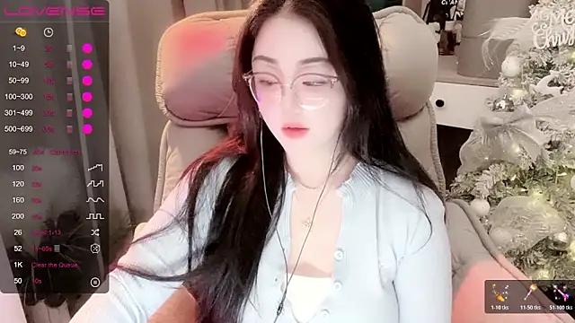 Monica-666888- webcam