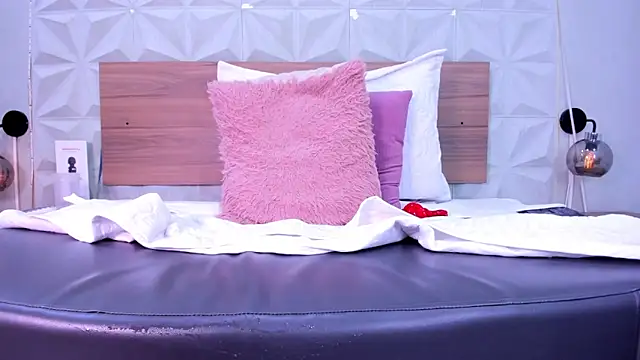 Stacey_white_ webcam