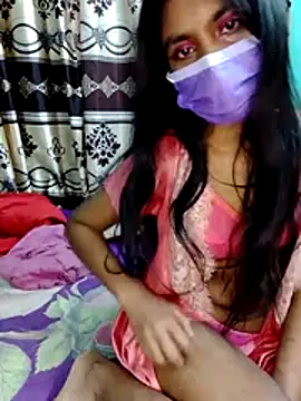 hottywife-03 - Hottywife-03's free webcam - UK Sex Cams