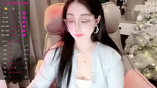 Monica-666888- webcam