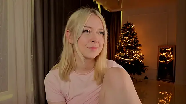 ChristinBland webcam