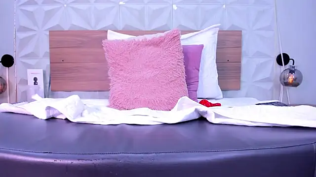 Stacey_white_ webcam