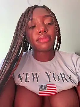 alissradiante1 webcam