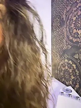 Marilyn_La_Rose webcam