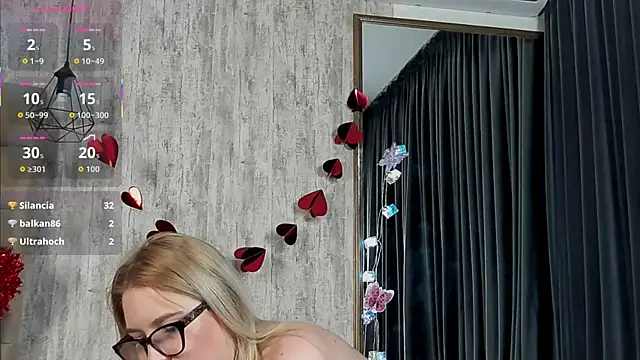 Maya_Collins_ webcam