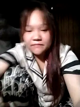 m-mbae - M-mbae's free webcam - UK Sex Cams