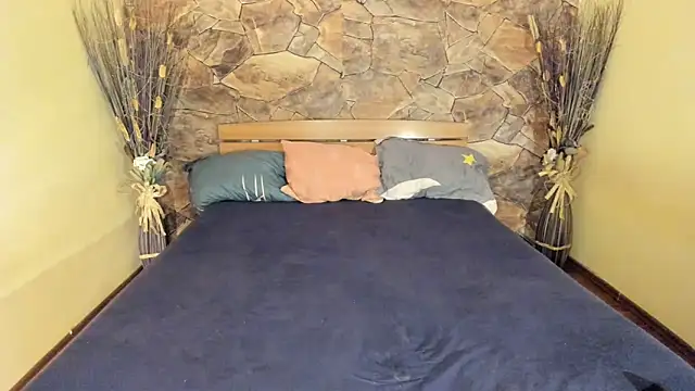 rebeka2589 - Rebeka2589's free webcam - UK Sex Cams