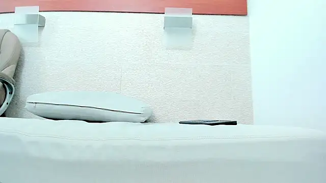 salome_morris webcam