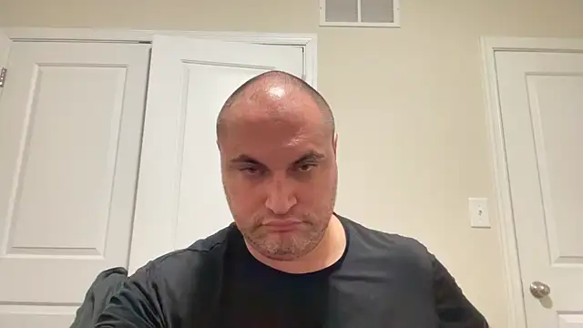 SluggishChase99 webcam