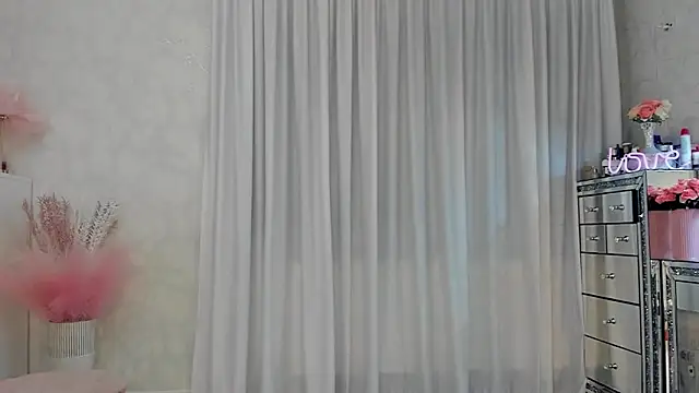 SeductiveButterfly webcam