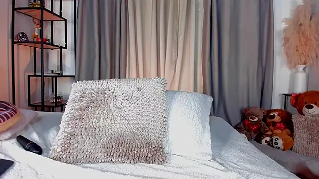 amber_maxwell webcam