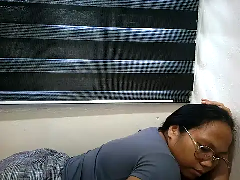 SpankyMyAss69 webcam