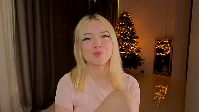 ChristinBland webcam