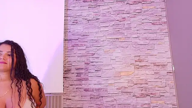 liz_monserrat_1 webcam