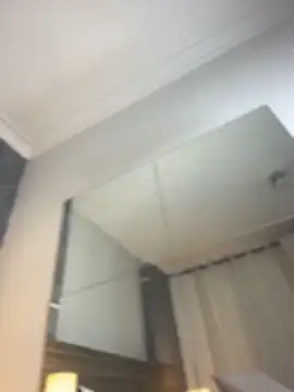 Webcam Model (MiilaBlake) is live