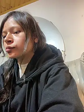 Ninffa_pinkk21 webcam