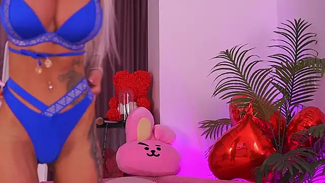 fallingangel - Fallingangel's free webcam - UK Sex Cams