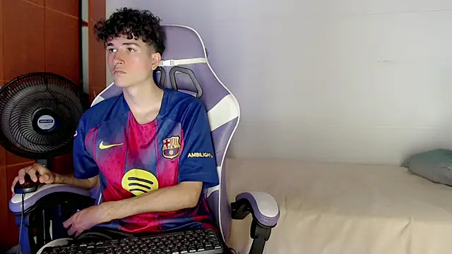 Johnny_cagee_ webcam