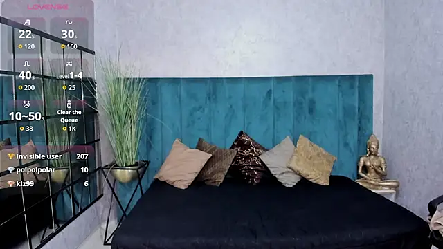 VictoriaaBlair webcam