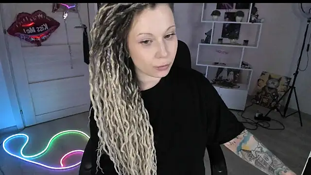 HoneySallyMoore webcam