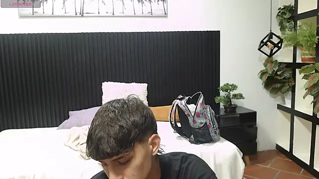 DraxBlade09's live cam