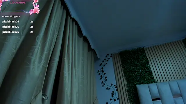 JeniferPowell_nm webcam