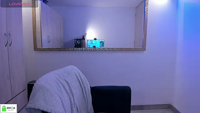 EricaVanderhill's room