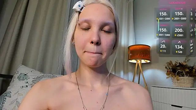 ErinBissonnette webcam