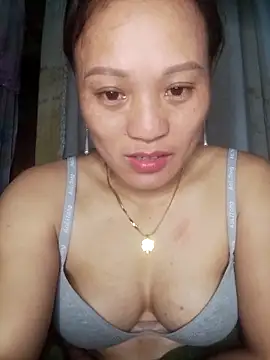 piu_18 - Piu_18's free webcam - UK Sex Cams