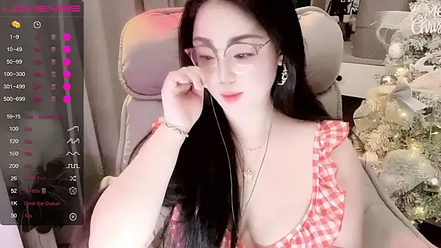 Monica-666888- webcam