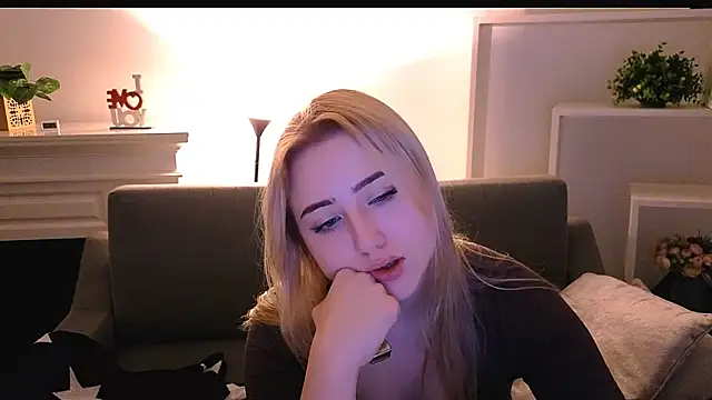 Lulu___Moon webcam