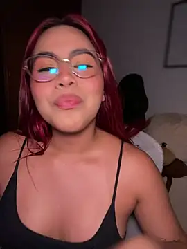 Zarahs_Blare1 webcam