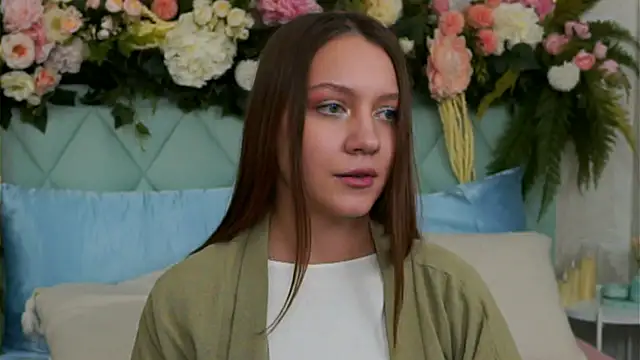 alicebrayan - AliceBrayan's free webcam - UK Sex Cams