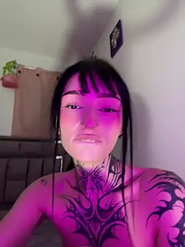 dulce-katt - Dulce-katt's free webcam - UK Sex Cams