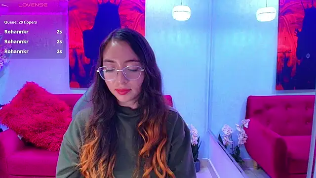 veronica_miiller - Veronica_miiller's free webcam - UK Sex Cams