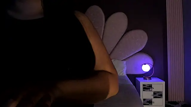 AllanaOrtiz__ webcam