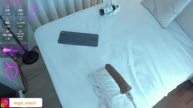 angiee_roses (F young) - squirt