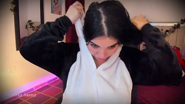 victoriaasaenz_ webcam