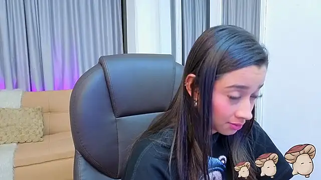 Cristal_Evanz webcam