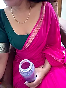 Roja-Telugu777 live sex cam