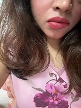 riya_sharma11 webcam