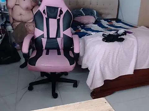 Angiegranados webcam