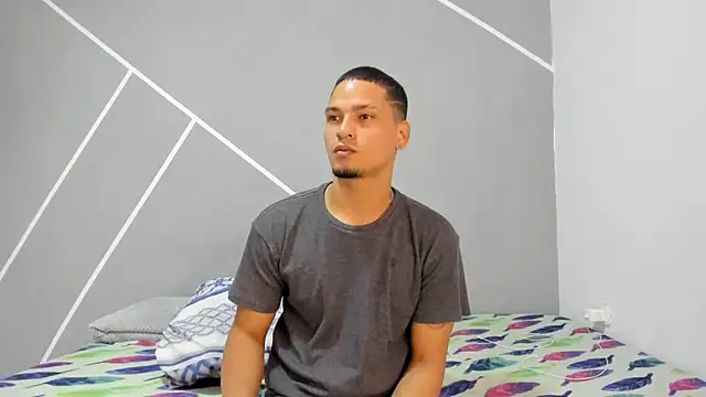 Sexy777Couple webcam