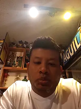 themorenofit08 webcam